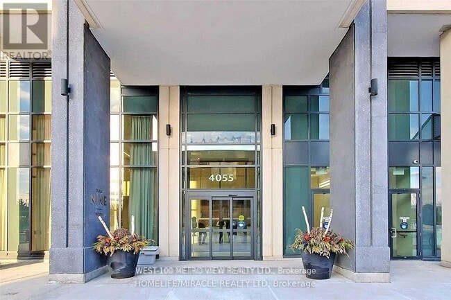 Building Photo - 4055-4055 Parkside Village Dr