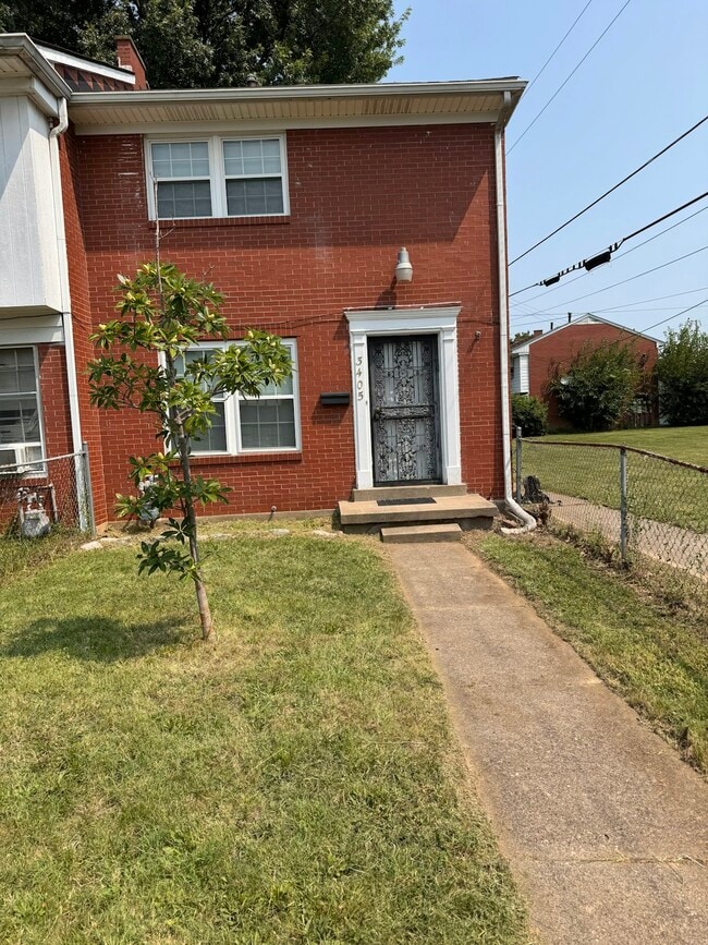 Building Photo - 3405 Chauncey Ave