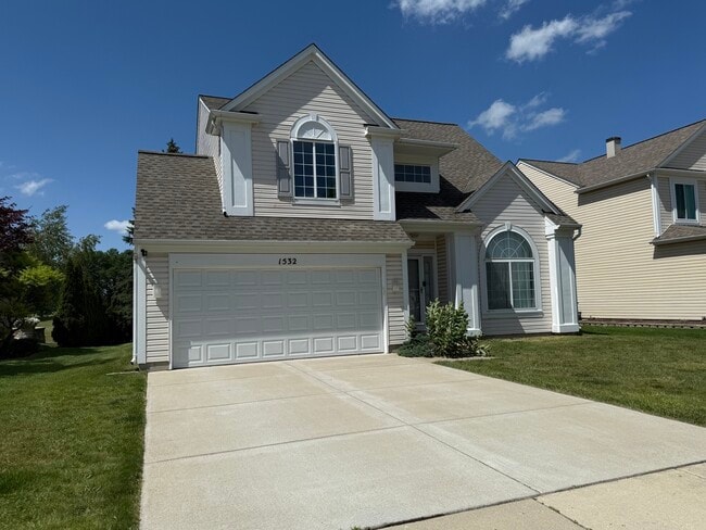 Building Photo - 1532 Knoll Crest Dr
