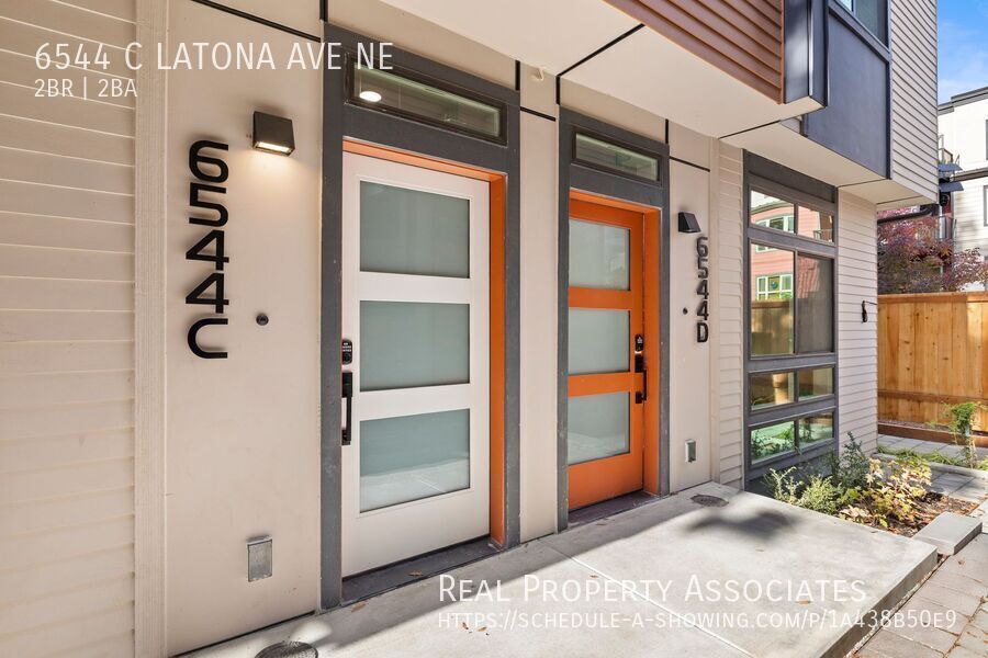 Photo - 6544 C LATONA AVE NE-