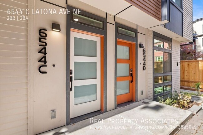 Photo - 6544 Latona Ave NE House