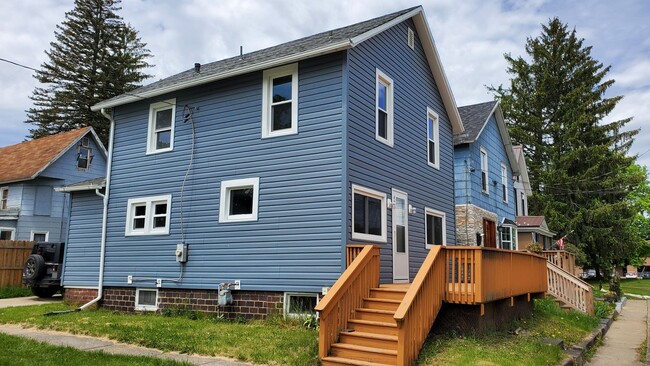 Building Photo - Single Family Home For Rent in Olean NY!
