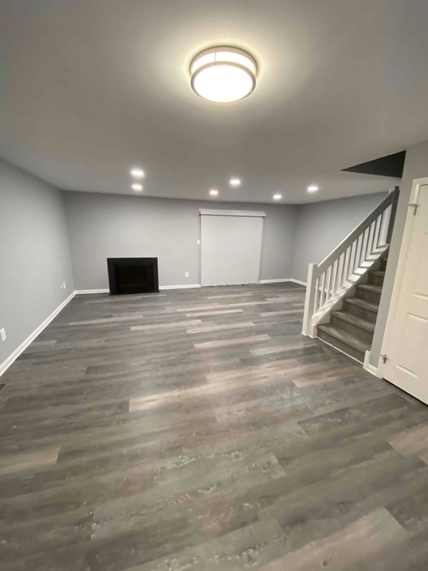 Building Photo - 127 Larchwood Ct