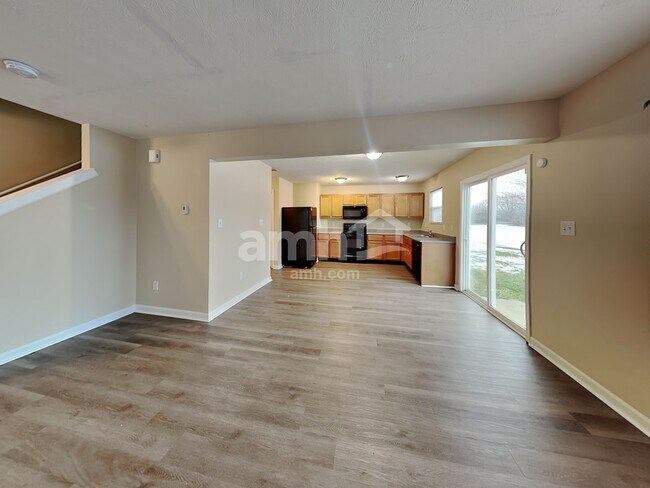 Foto del edificio - 4143 Apple Creek Dr