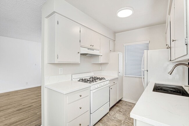 Building Photo - 1314 Euclid St