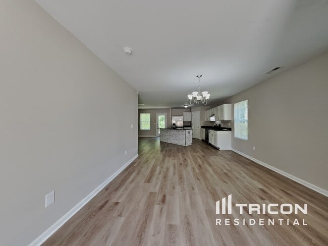 Building Photo - 95 Fleetwood Ct