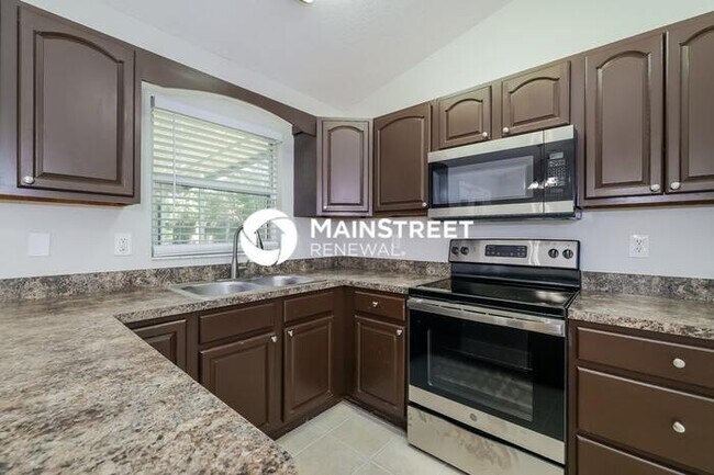 Foto del edificio - 3 Bedroom Pet-Friendly Home in WINTER HAVE...