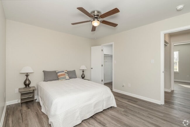 Interior Photo - Gastonia Groves Apartments