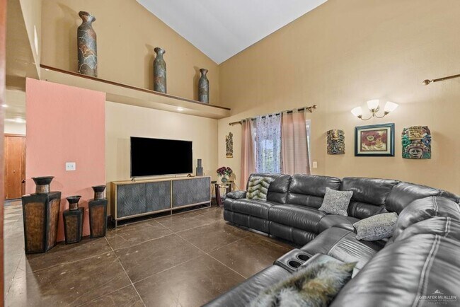 Foto del edificio - 27 Sunbow Ln