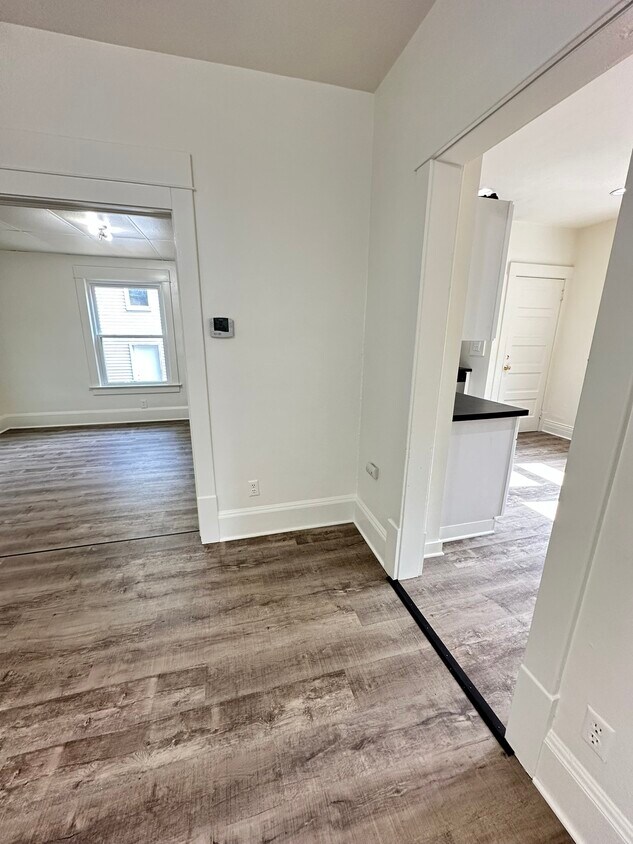 Foto del edificio - 641 S Water St