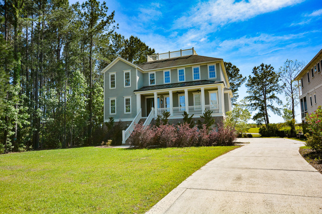 Foto del edificio - 1580 Rivertowne Country Club Dr