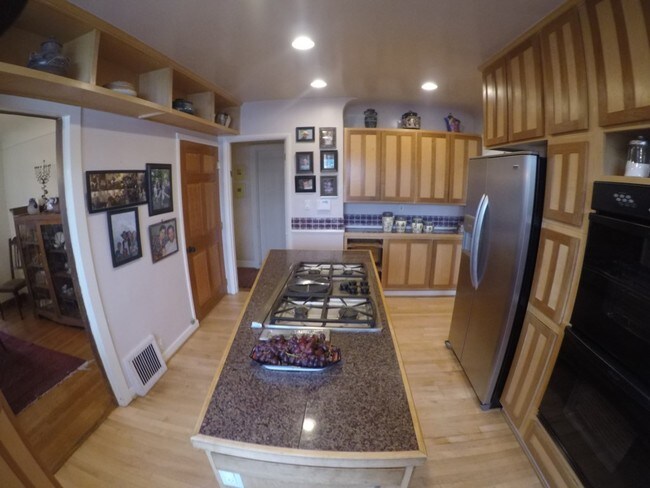 Building Photo - ** Furnished ** Single Family Home in Ravenna