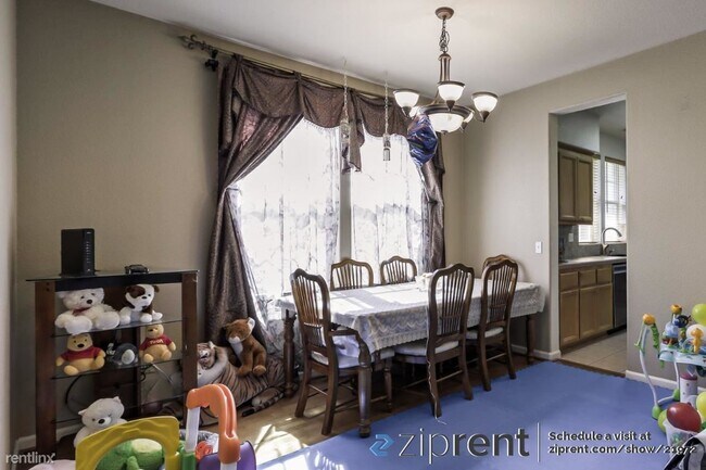 Foto del edificio - 4 br, 3 bath House - 2623 Rosevine Ln, San...