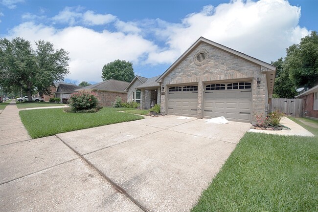 Building Photo - 4714 Widerop Ln
