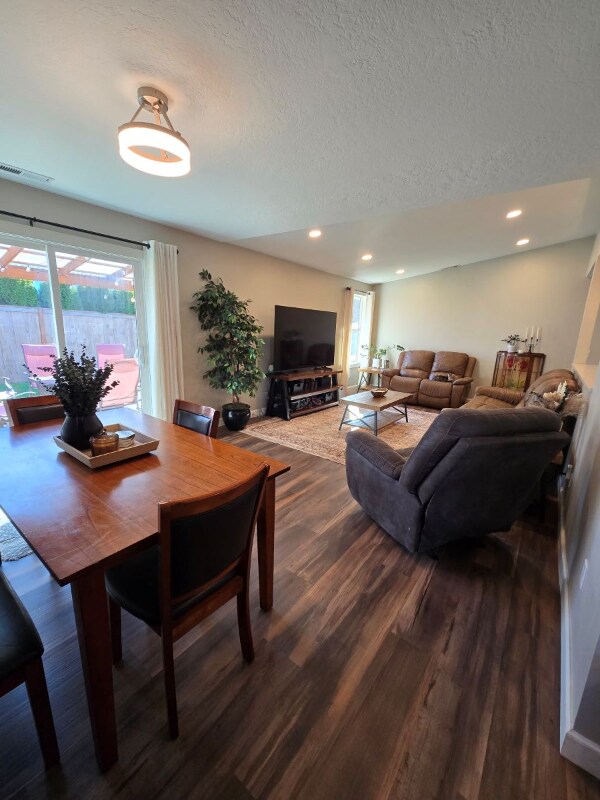 Foto del edificio - 2644 48th Ave