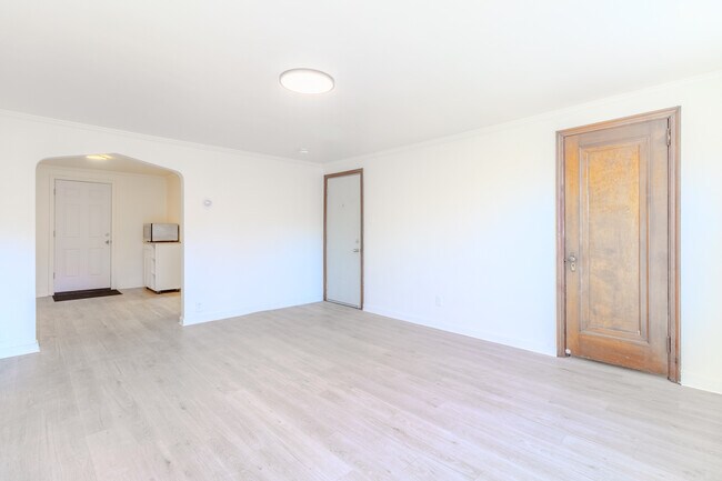 Foto del edificio - 825 5th Ave