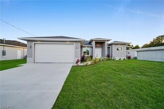 Building Photo - 3719 16th St W