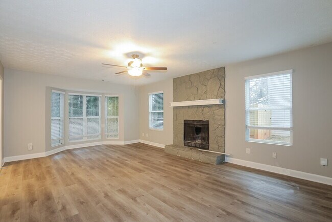 Foto del edificio - 6179 Charring Cross Ct