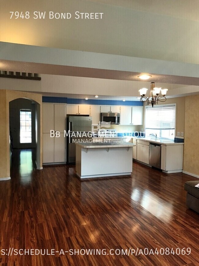 Foto del edificio - Light and Bright Updated Tigard Home Near ...