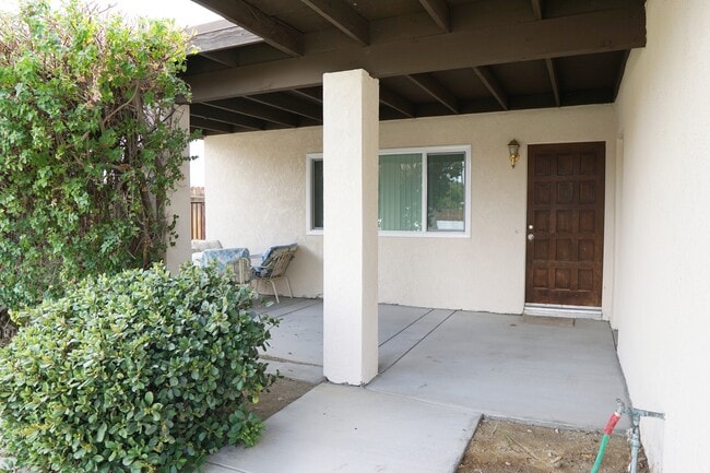 Building Photo - 51815 Avenida Martinez
