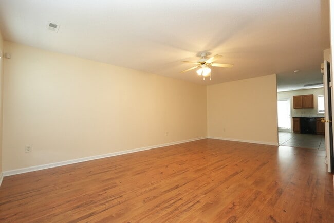 Foto del edificio - Charming 2-bedroom, 2.5-bath home