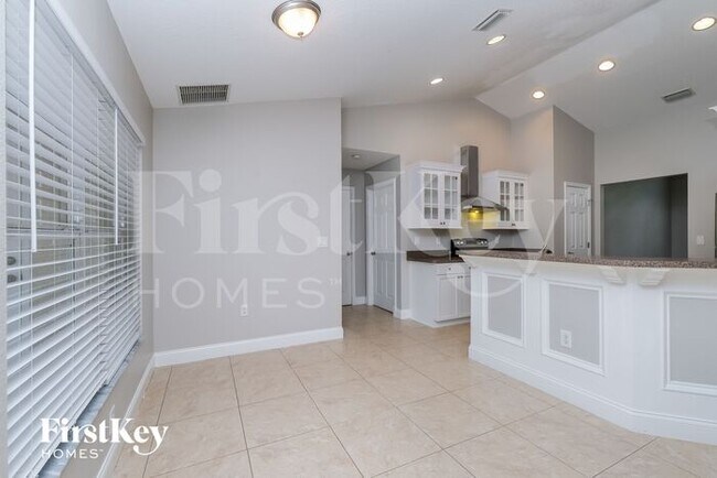 Building Photo - 3615 Madagascar Ave