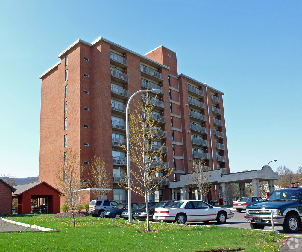 Primary Photo - William Hepburn Apartments