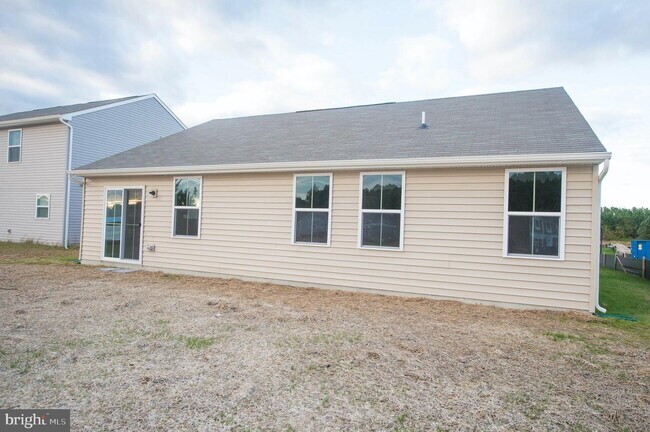 Building Photo - 11656 Buckingham Dr
