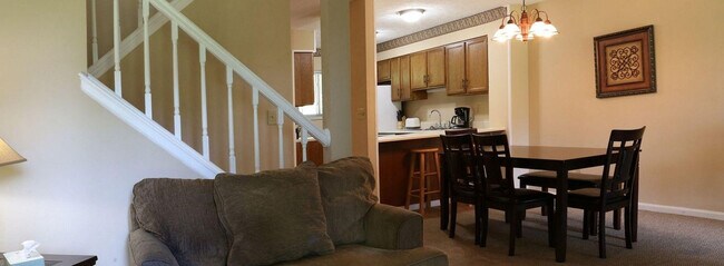 Foto del edificio - 150 Lakeview Dr