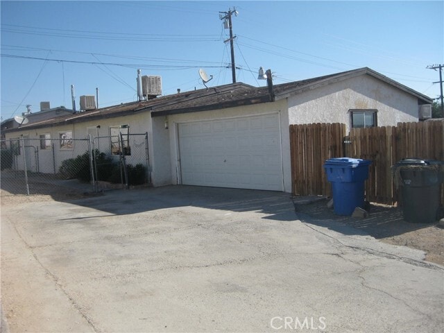 Foto del edificio - 933 E Navajo St