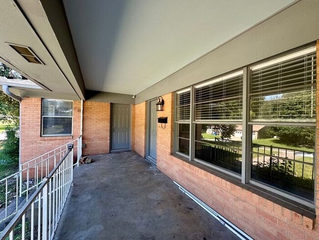 Foto del edificio - Newly Remodeled 4 Bedroom 2 Bath in Tyler!