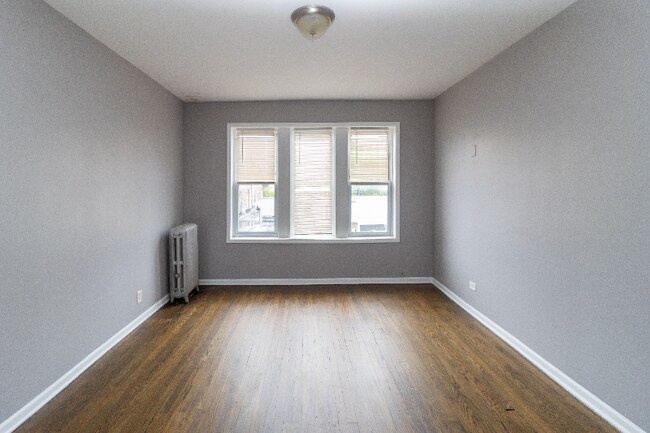 Foto del edificio - 7038 S Chappel Ave
