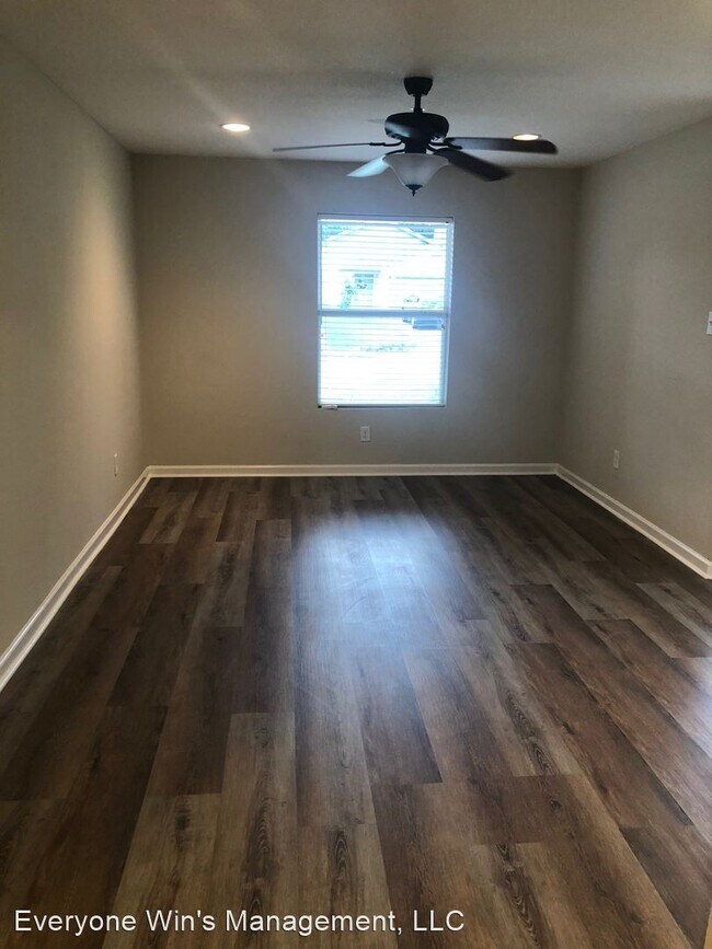 Foto del edificio - 3 br, 2 bath House - 1505 Bryant Street