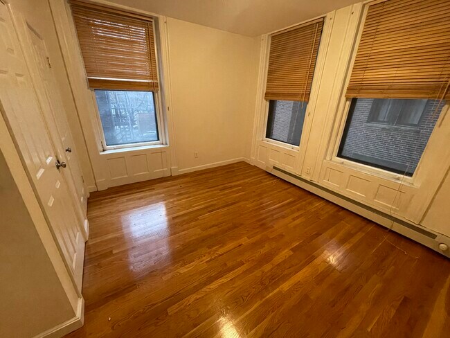Foto del edificio - 483 Beacon St