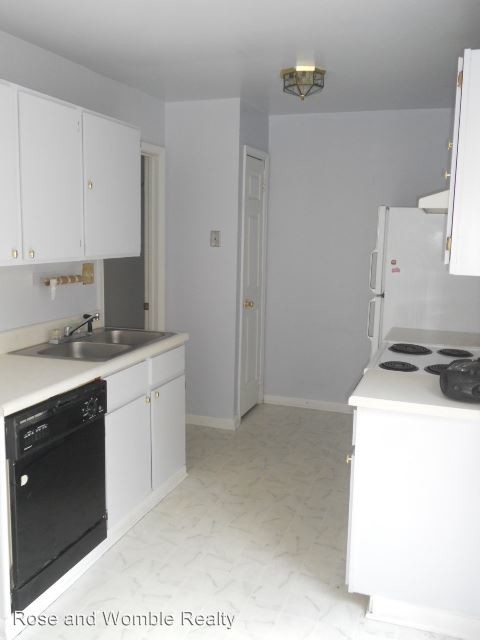 Foto del edificio - 2 br, 1.5 bath House - 726 Hayes Avenue