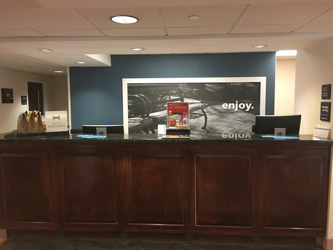 Foto del edificio - 48 Industrial Park Rd