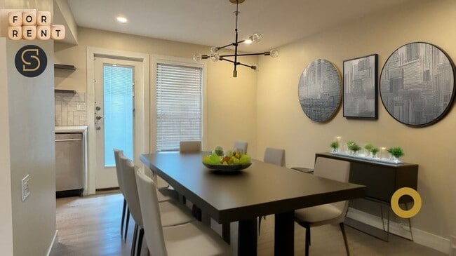 Building Photo - 1229 11th Av E