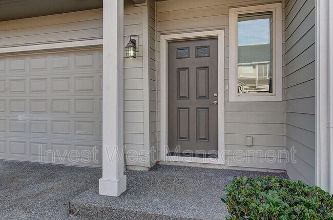 Foto del edificio - 1311 NE 82nd Dr