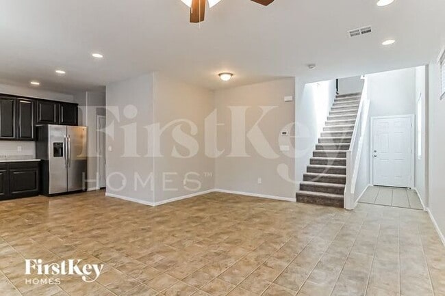 Building Photo - 6431 Kellyville Dr