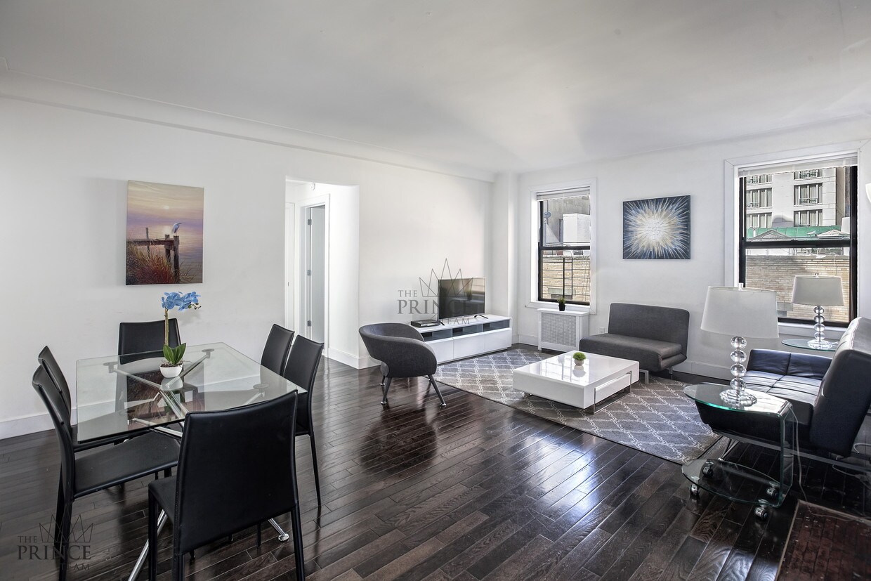 Primary Photo - 15 W 55th St