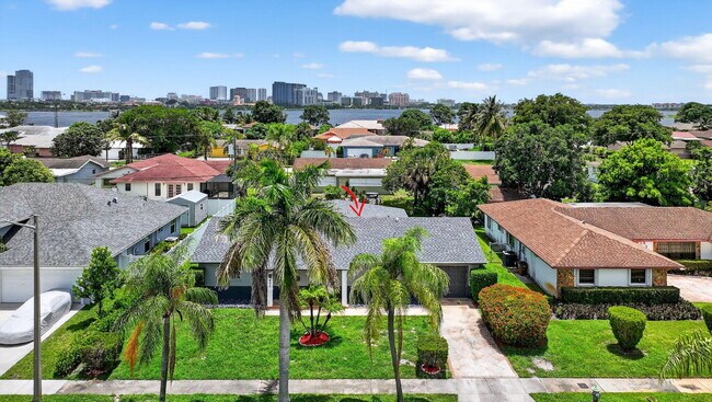 Foto del edificio - 600 S Mangonia Cir