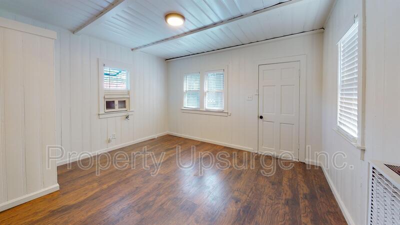 Foto principal - 4808 Shasta Dam Blvd