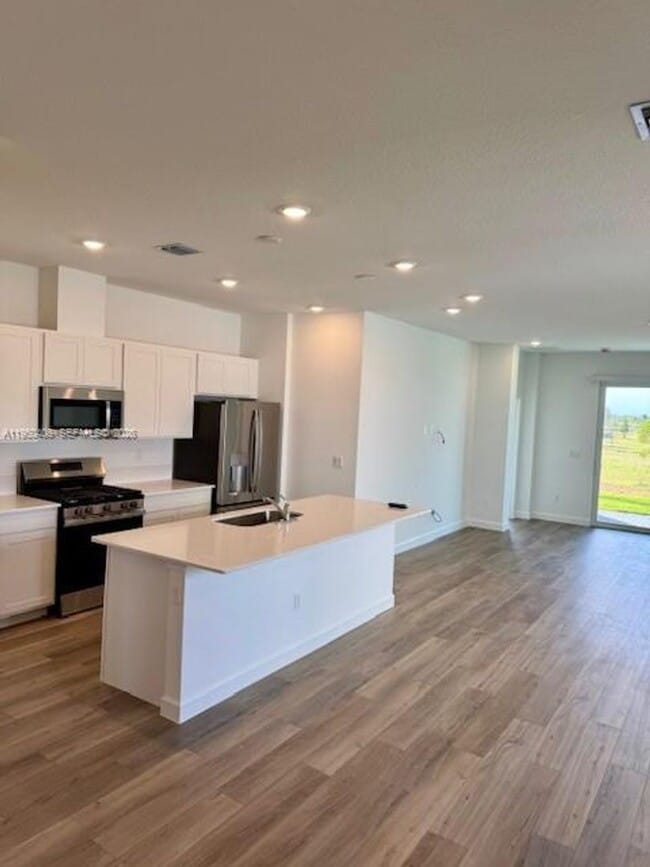 Foto del edificio - 19488 Whispering Crk Rd