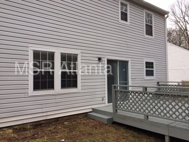 Building Photo - 1425 Riverline Ct SE