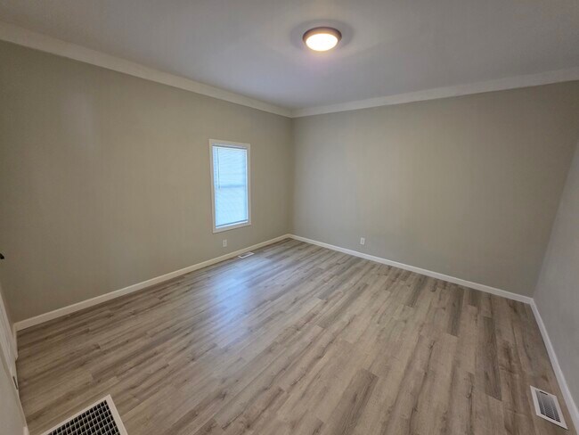 Foto del edificio - Updated 2 bedroom house for rent