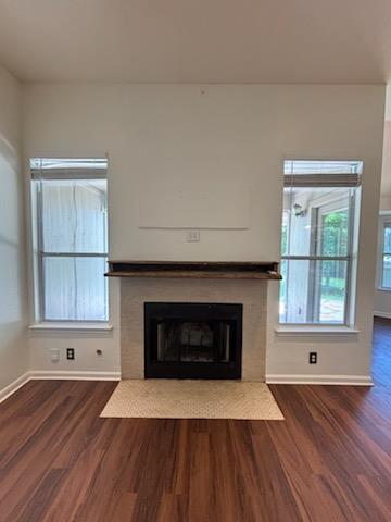 Foto del edificio - 322 Meadowside Dr