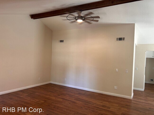 Foto del edificio - 2 br, 2 bath House - 2526 E Tulare Ave