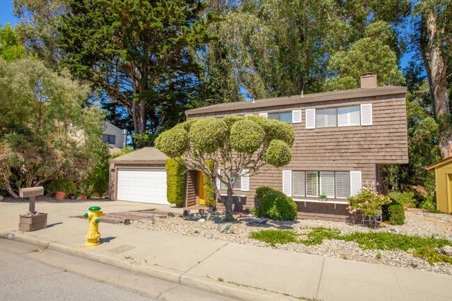 Building Photo - 410 Alta Vista Dr