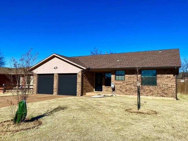 625 Sw 8th St Moore Ok 73160 House For Rent In Moore Ok