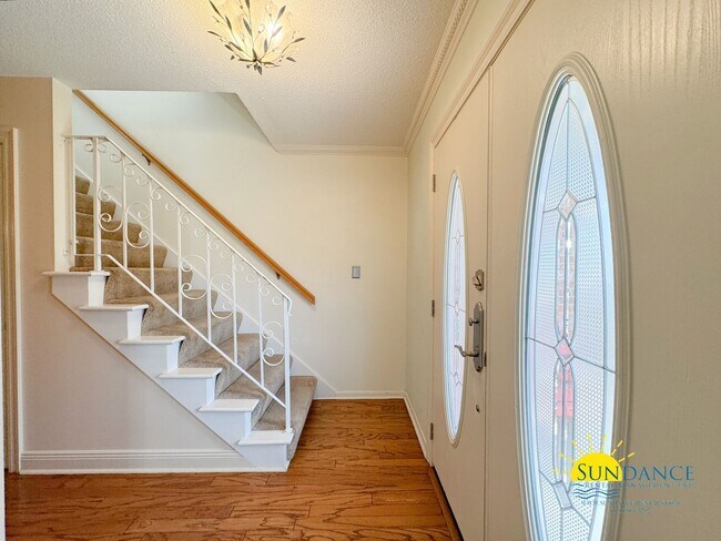 Foto del edificio - Stunning 4-Bedroom Home in Kenwood – Perfe...